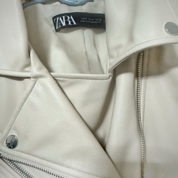 Zara Women's Light Beige Faux Motorcycle Leather Jacket - Picture 8 of 9